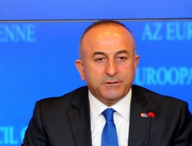 Οι Τούρκοι «ψαράδες» πολυβολούν στο Αιγαίο και ο Μ.Τσαβούσογλου κατηγορεί την Ελλάδα ότι προκαλεί εντάσεις! (βίντεο)